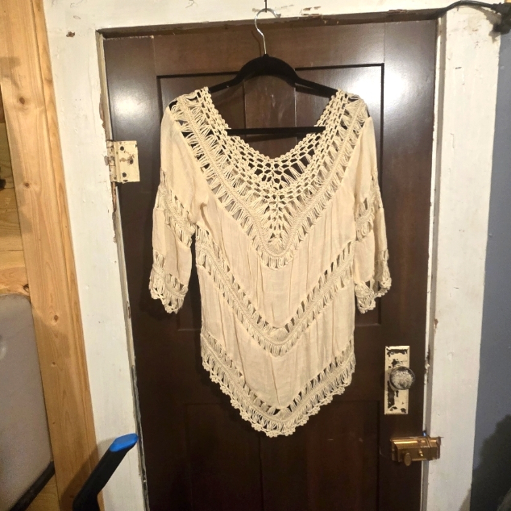 Beautiful crochet looking top